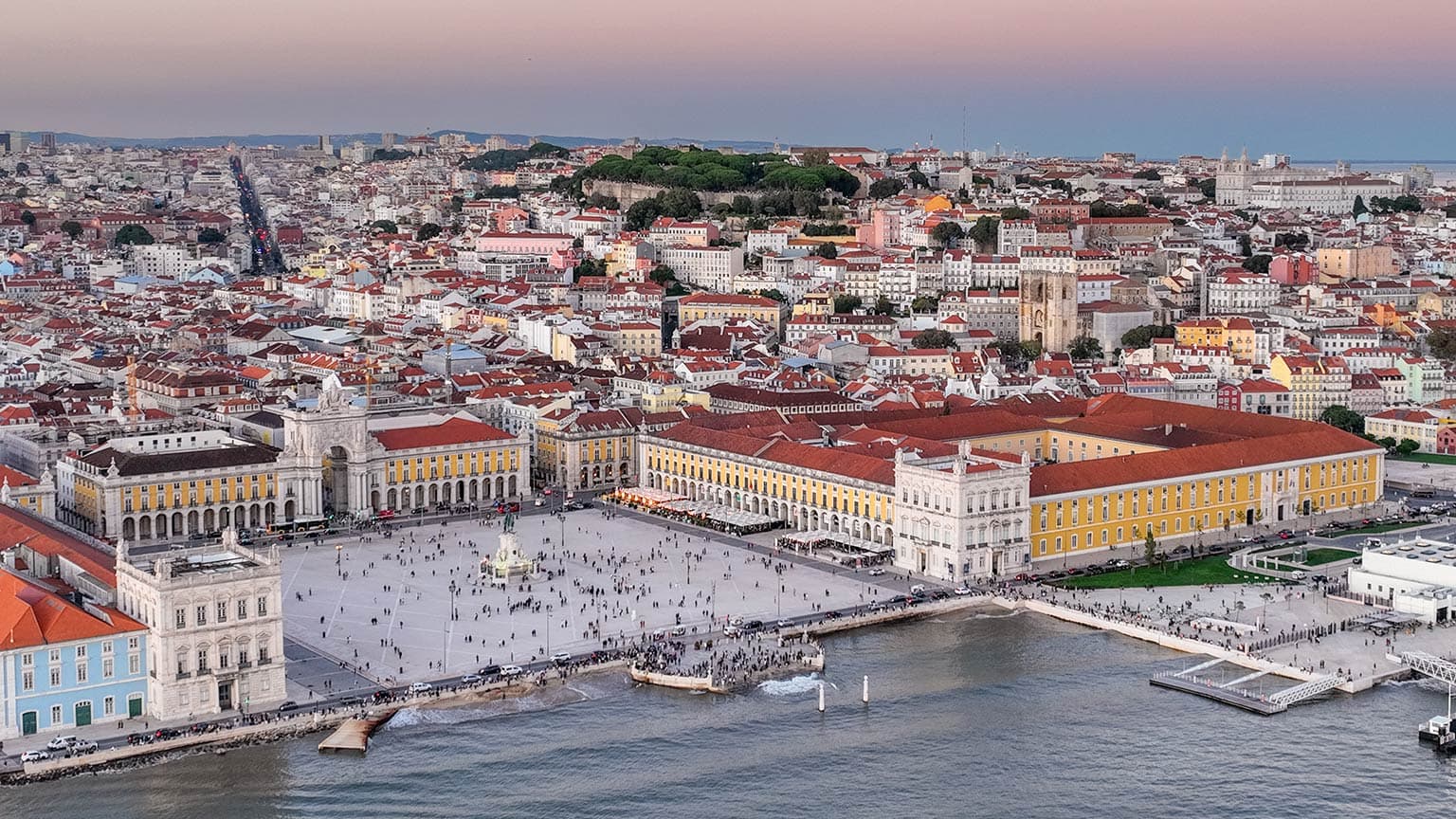 Statistics of Portugal Residence Permit Program: What Applicants Invested in 2022