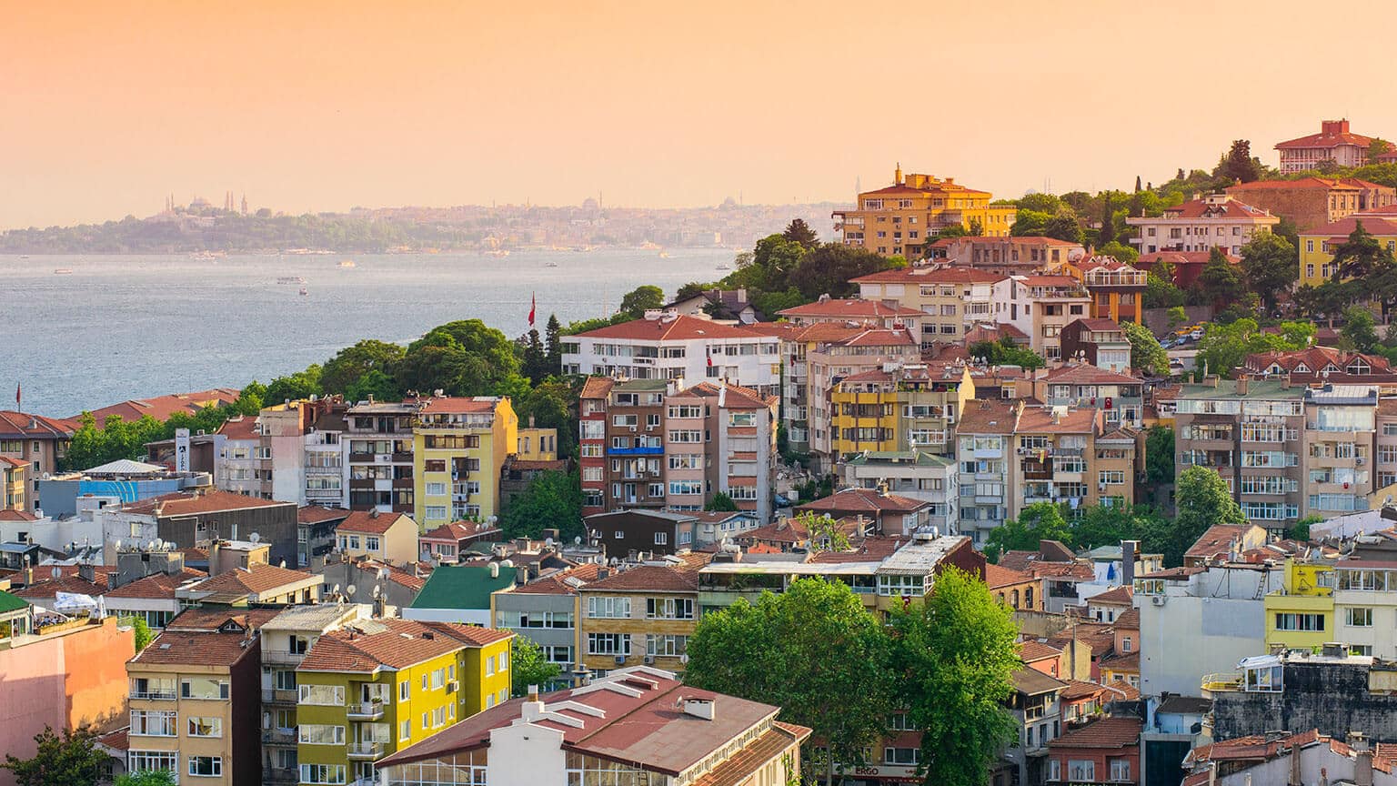 Property Sales to Foreigners in Turkey up 43.5% in 2021
