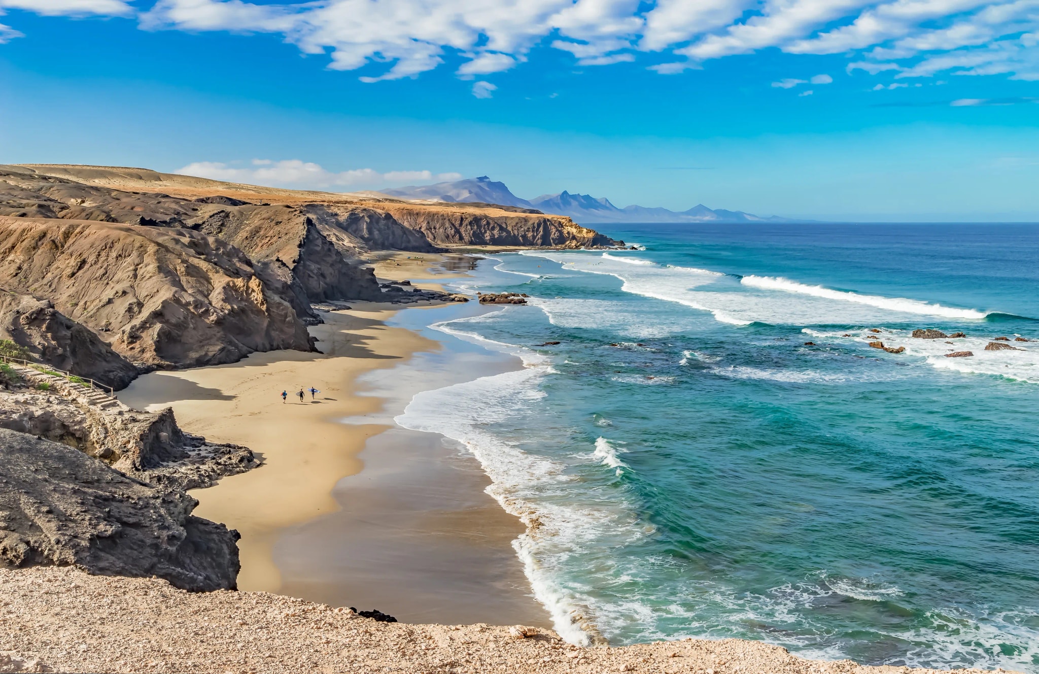 Pros and cons of living in Spain