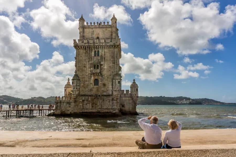 Moving to Portugal with a Roth IRA: Key Rules and Risks