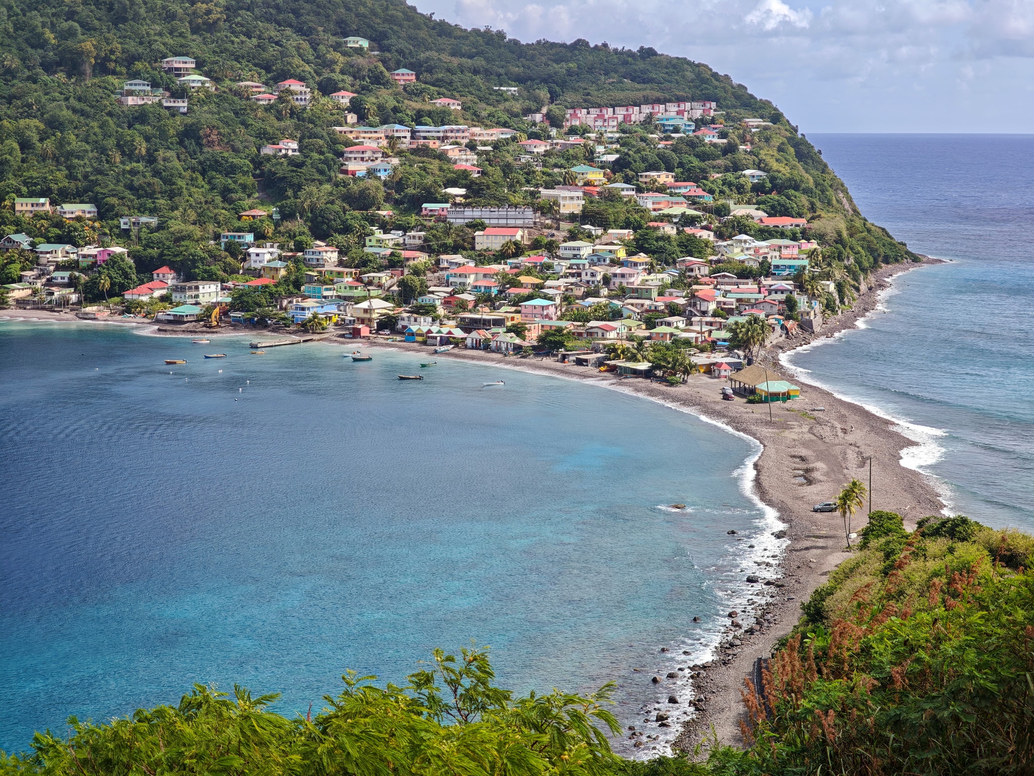 Dominica: second citizenship for Nigerians