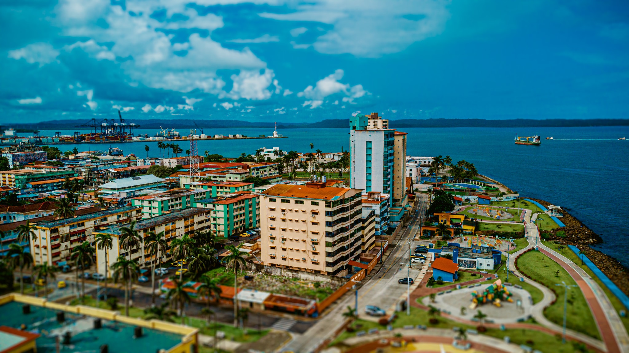 Living in Panama as an American