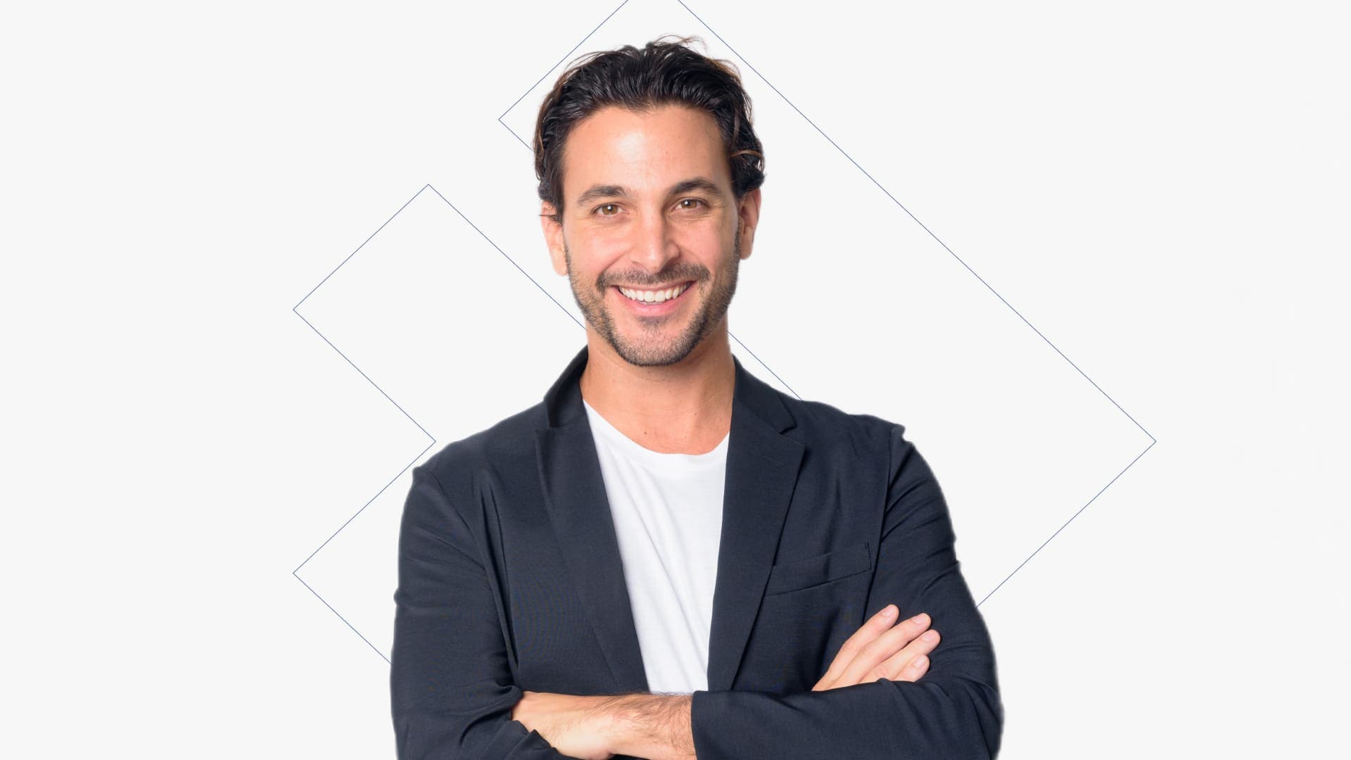 UAE Residence for an American: What If You Invest in a Property Under Construction