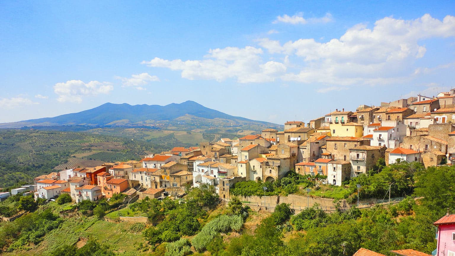 Italy Offers 1 Euro Houses Once Again