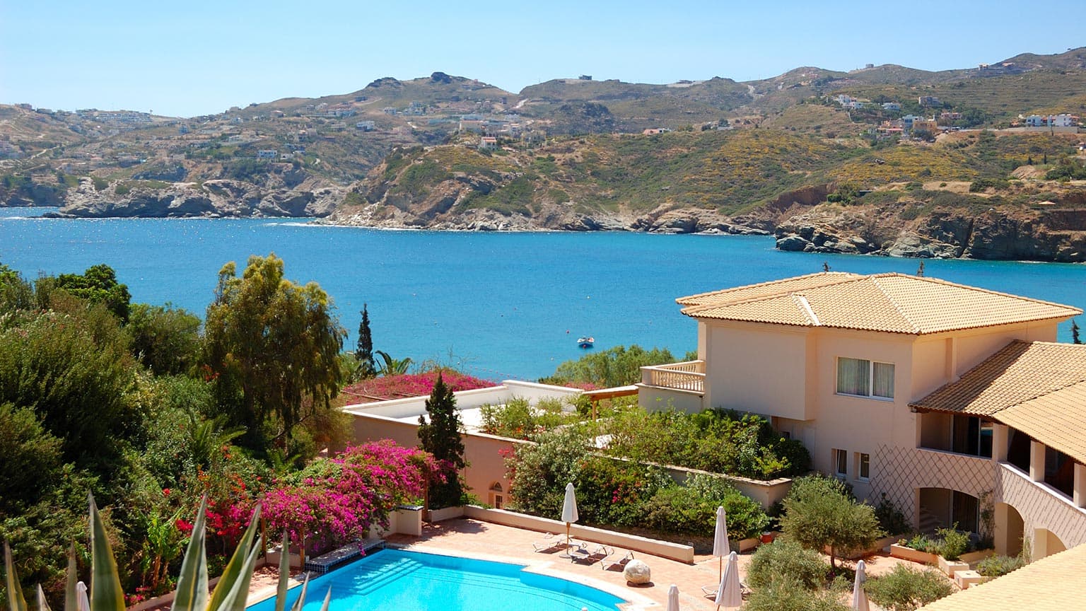 Foreign Real Estate Investments in Greece Are up by 61% in the First Half of 2022